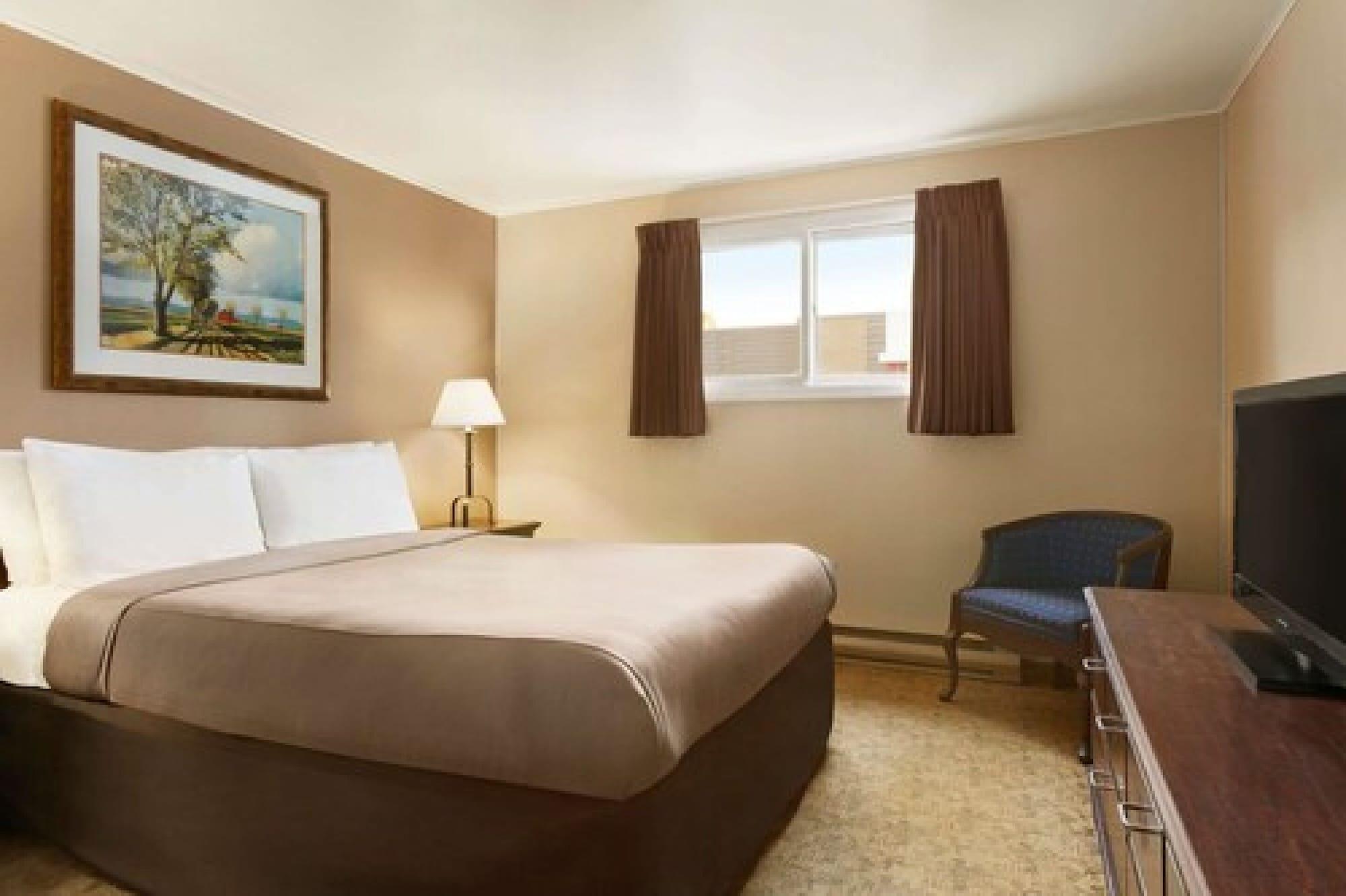 Travelodge By Wyndham Kenora Esterno foto