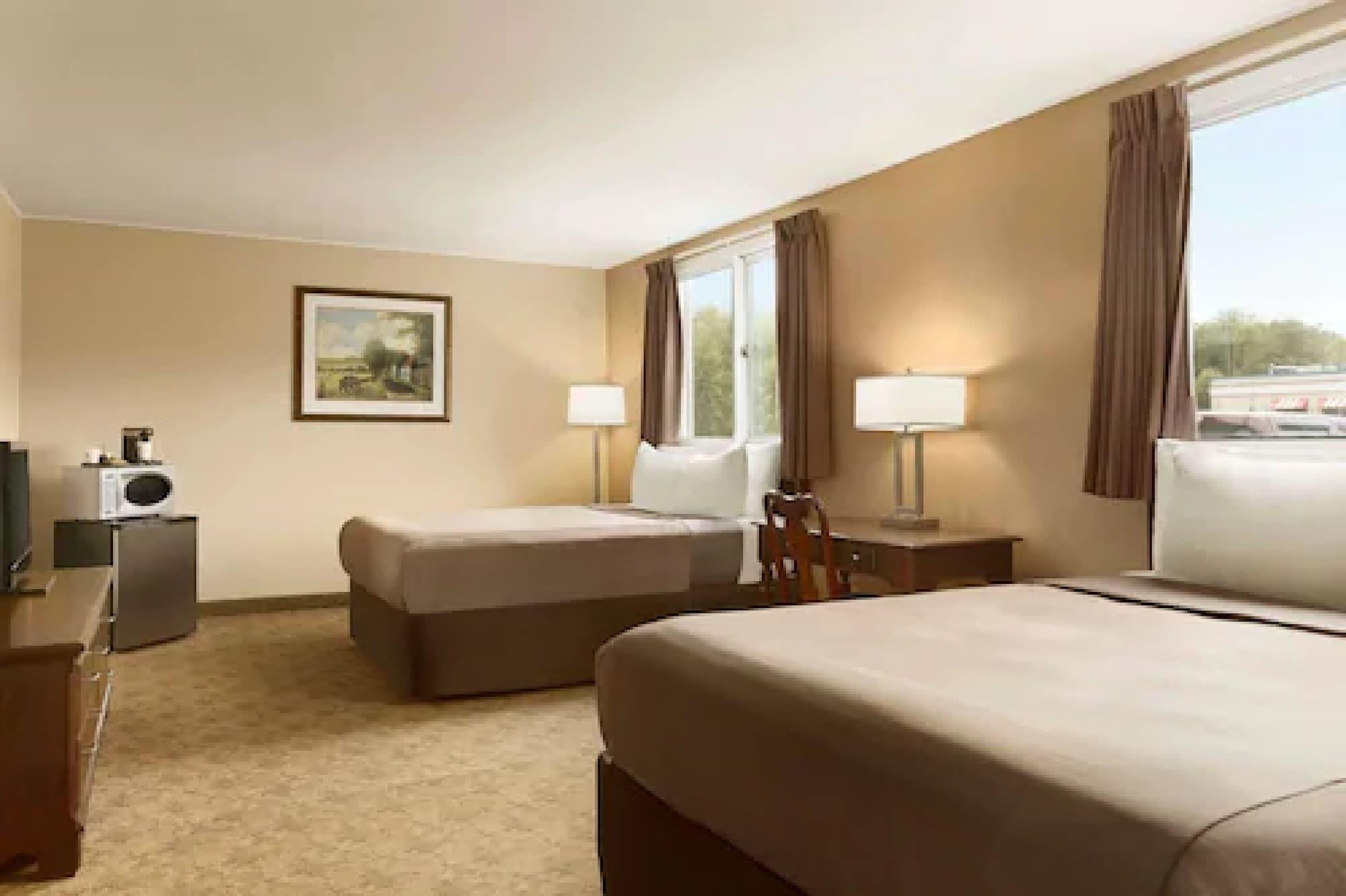 Travelodge By Wyndham Kenora Esterno foto