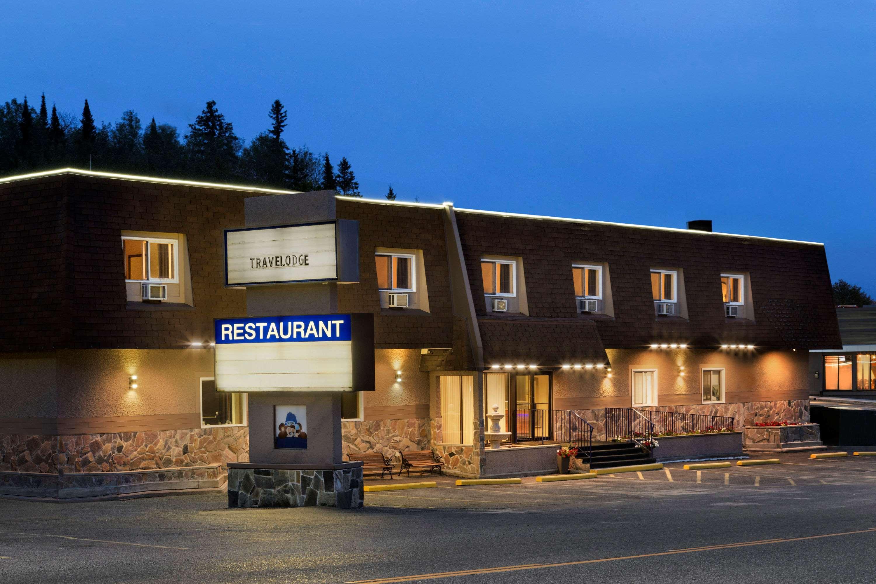 Travelodge By Wyndham Kenora Esterno foto