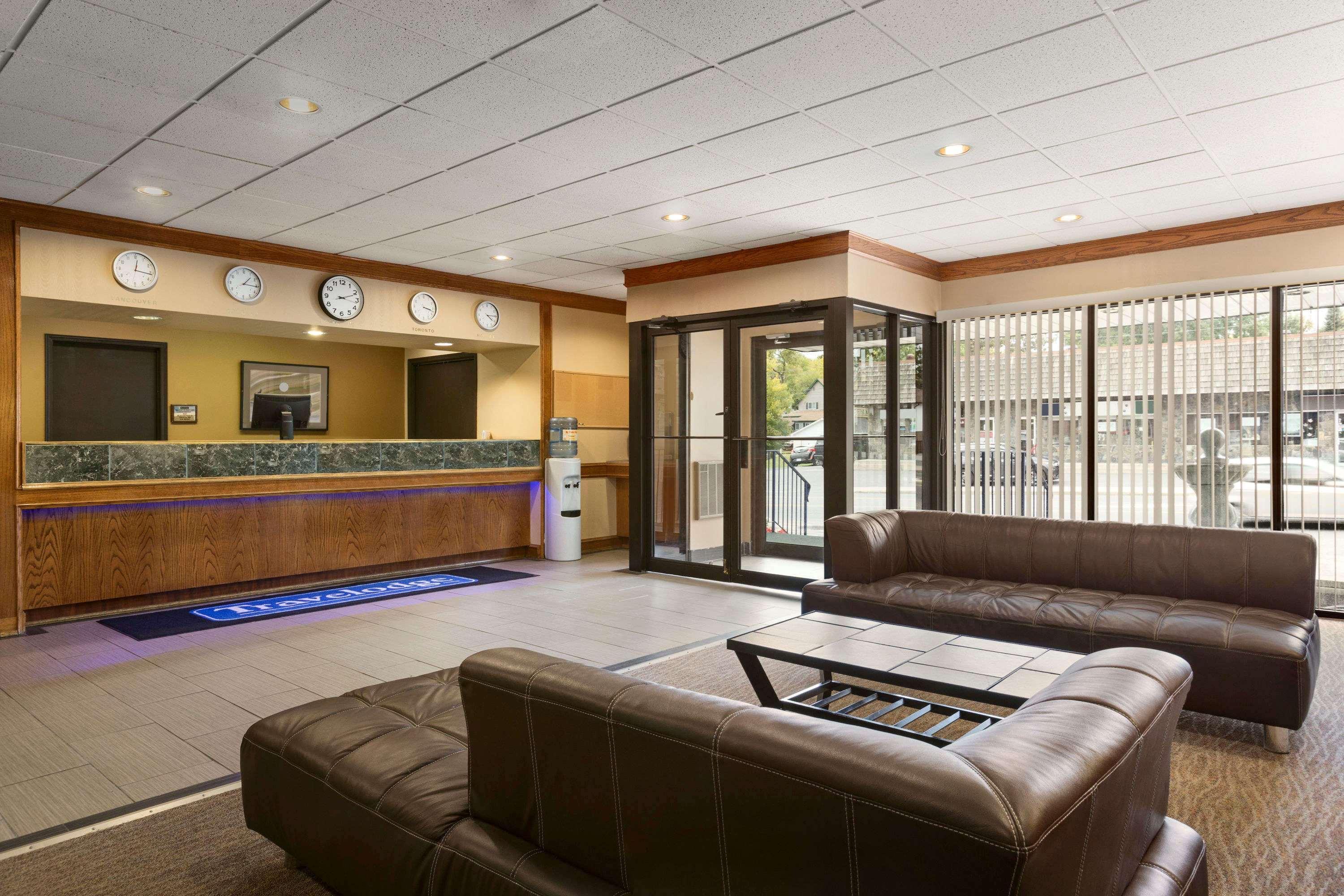 Travelodge By Wyndham Kenora Esterno foto